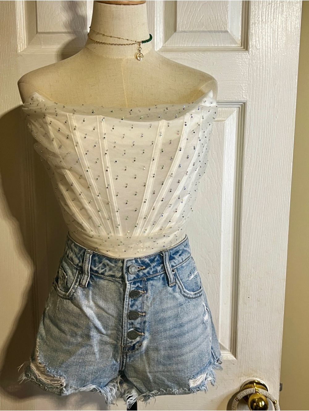 New Fashion Nova Draped‎ In Rhinestones Corset Crop Bling Glam Festival Top M - Picture 4 of 11